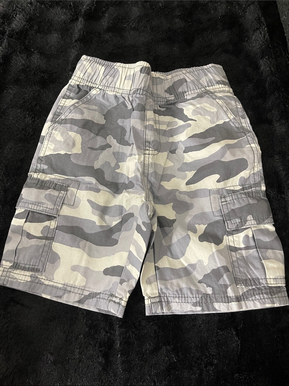 The Children's Place Gray & Blue Camo Cargo Shorts
